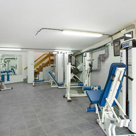 Carmelo Y Carmela 4 Apartment เตอรอร์ ภายนอก รูปภาพ
