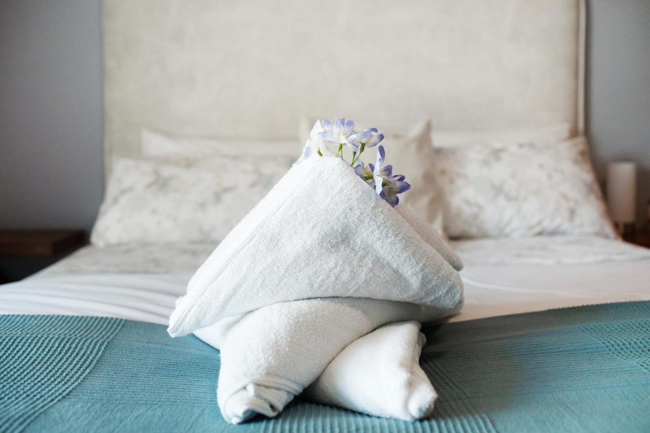Carmelo Y Carmela 4 Apartment เตอรอร์ ภายนอก รูปภาพ